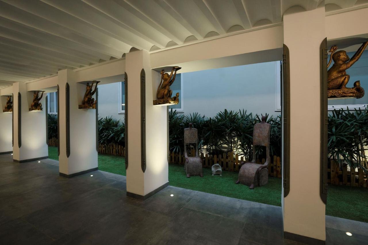The Andhra Art & Craft Hotel Visakhapatnam Ngoại thất bức ảnh