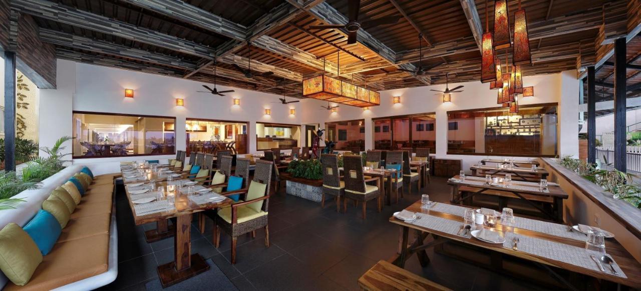 The Andhra Art & Craft Hotel Visakhapatnam Ngoại thất bức ảnh